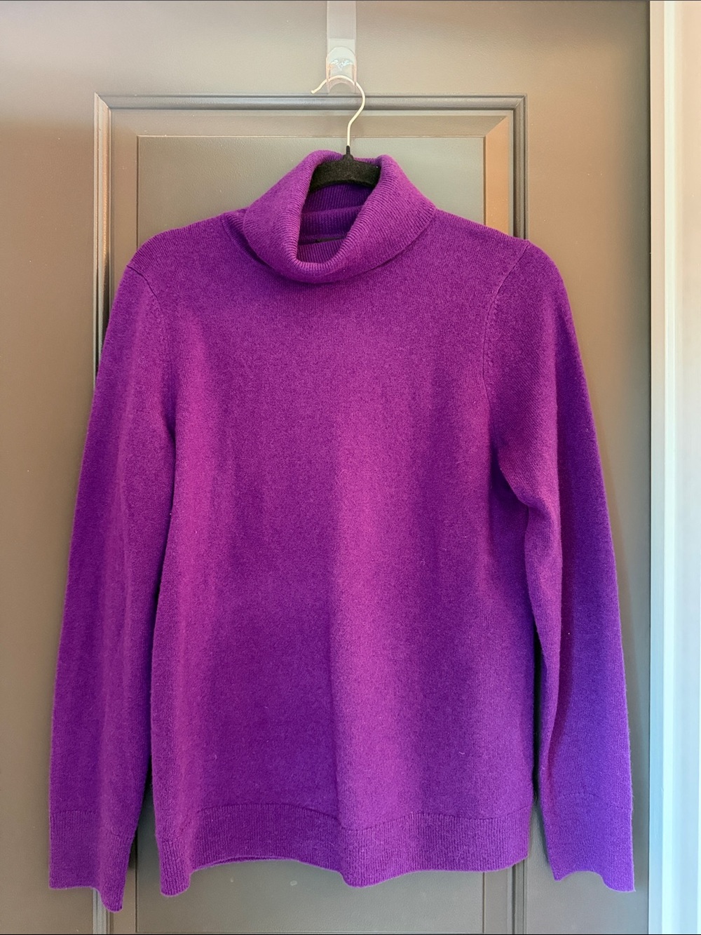Talbots Purple Turtleneck Cashmere Sweater Size M